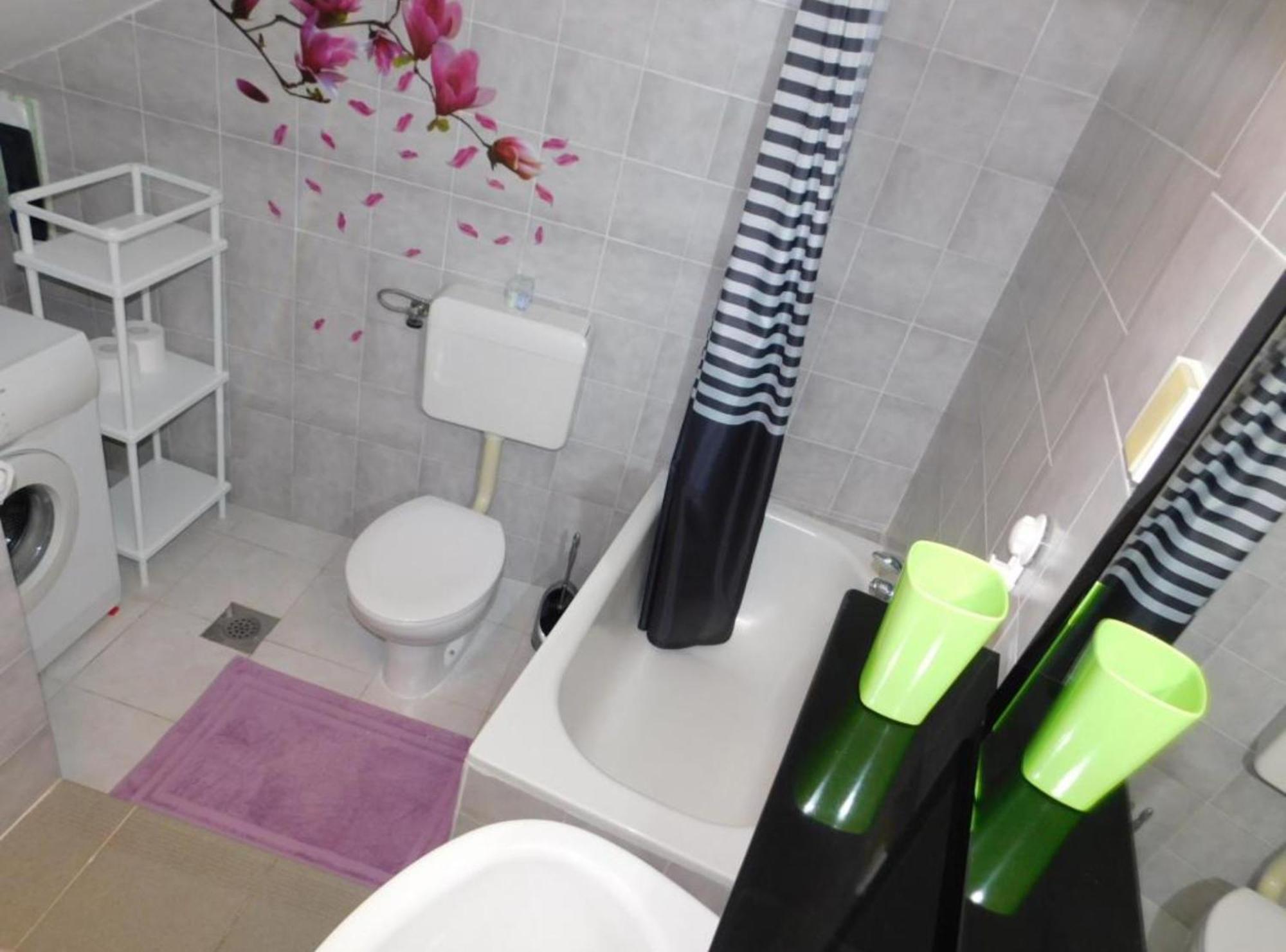 Apartments Roscic พอดโกรา ภายนอก รูปภาพ