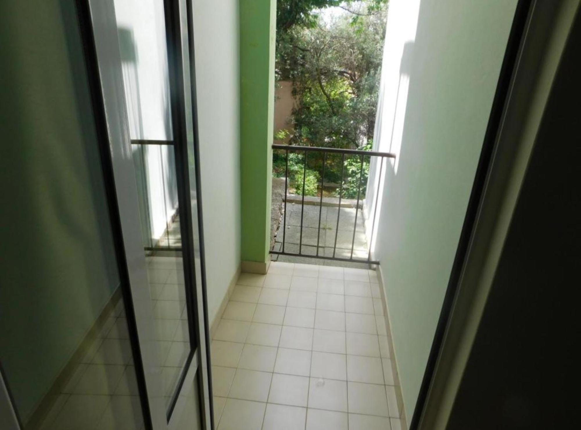 Apartments Roscic พอดโกรา ภายนอก รูปภาพ