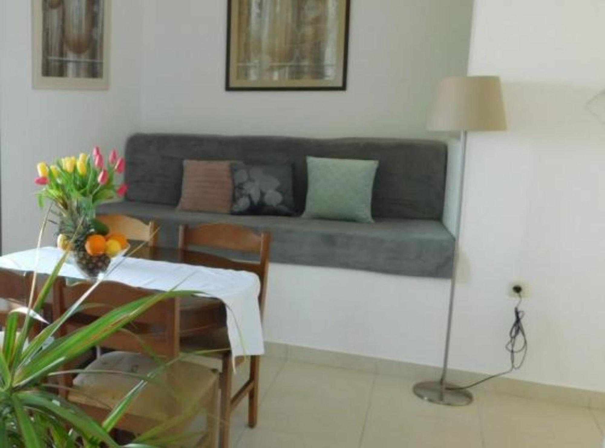 Apartments Roscic พอดโกรา ภายนอก รูปภาพ