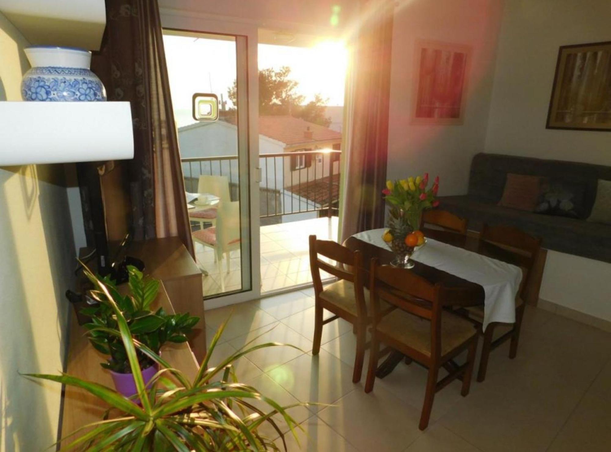 Apartments Roscic พอดโกรา ภายนอก รูปภาพ